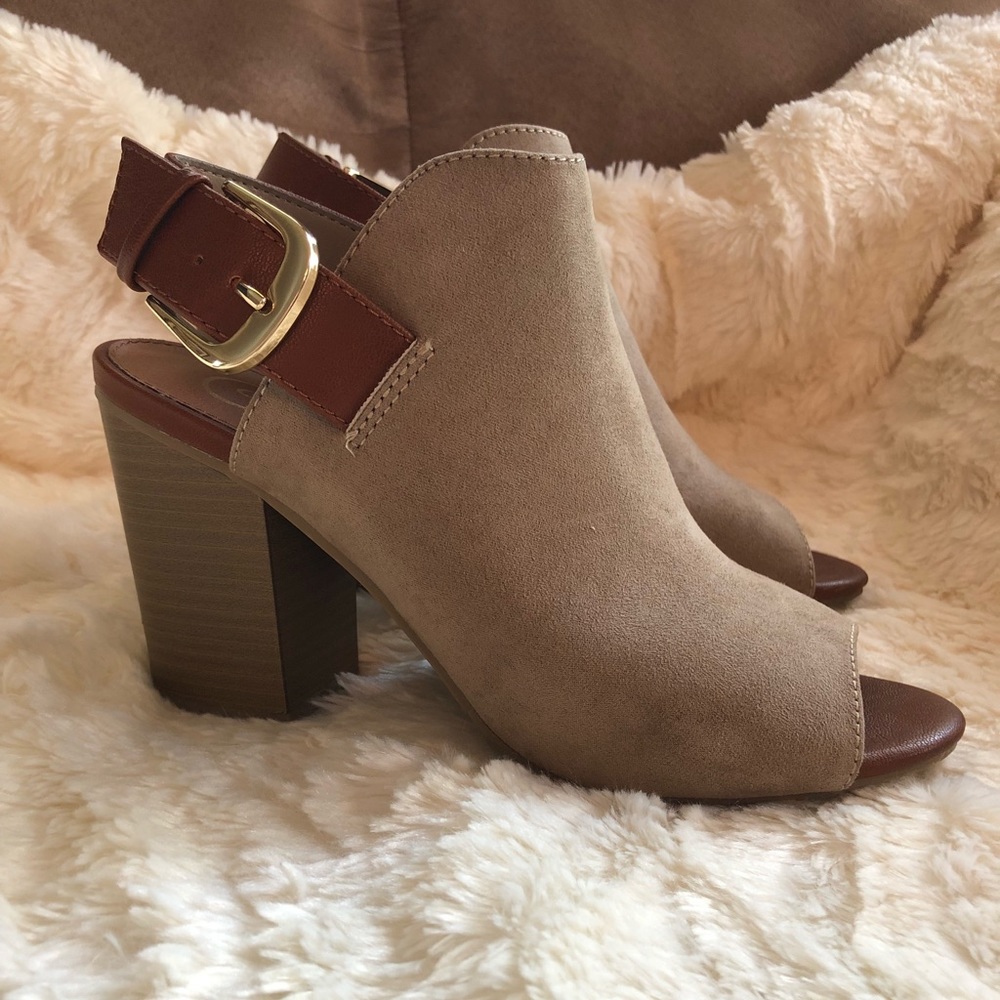 Candies open heeled an open toed booties